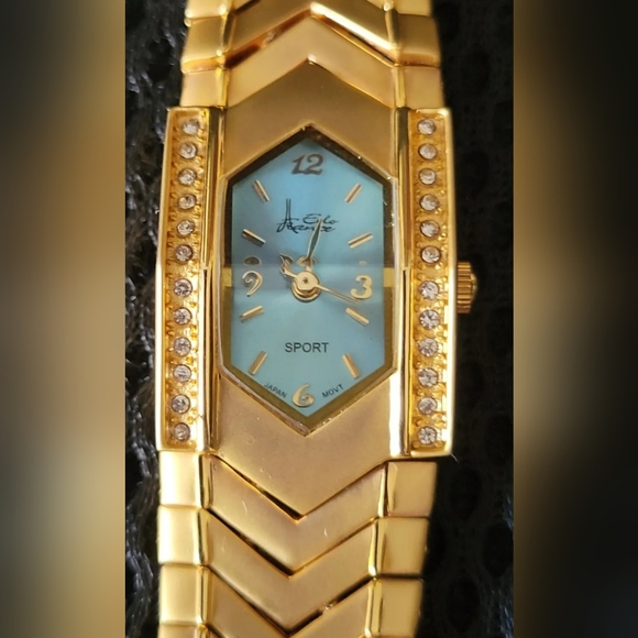 (SOLD) ETLO France Sport Women's QUARTZ Watch 7 Inches New Battery - Picture 1 of 6